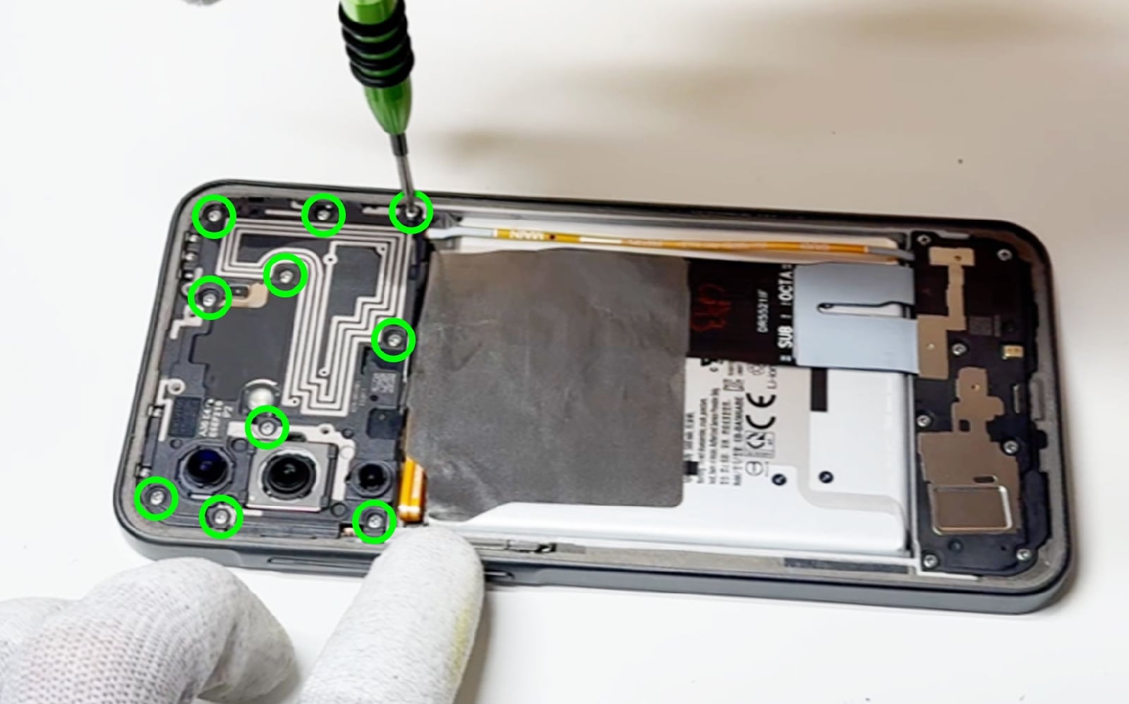 Comment changer le bloc écran sur Galaxy A36 photo 1