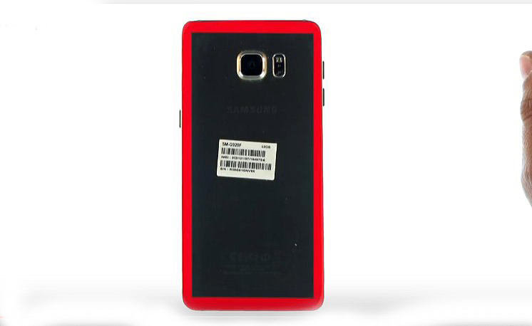 Changement d'écran (vitre+Amoled) sur Galaxy S6 Edge Plus photo 1