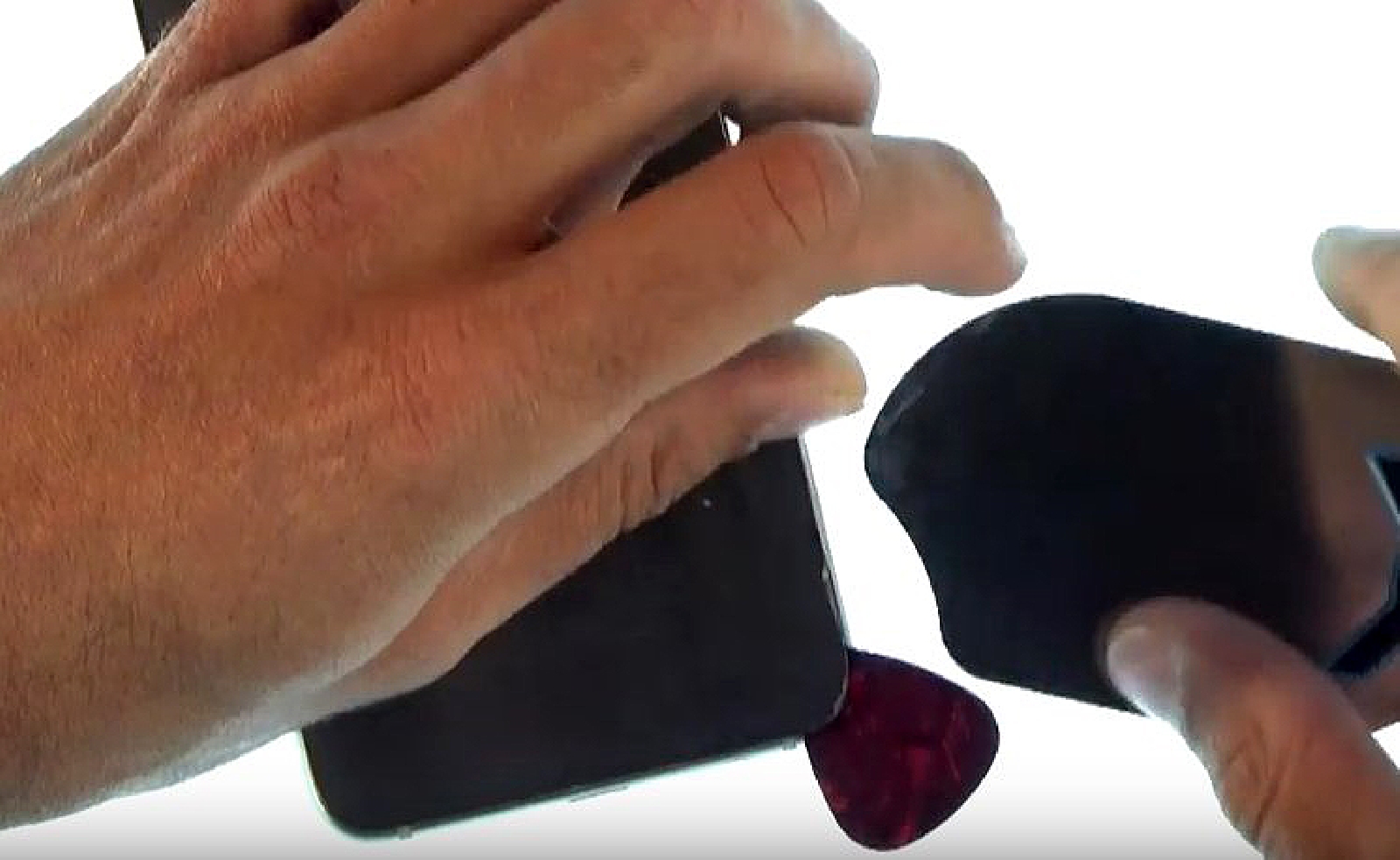 Changement d'écran (vitre+Amoled) sur Galaxy S6 Edge Plus photo 2