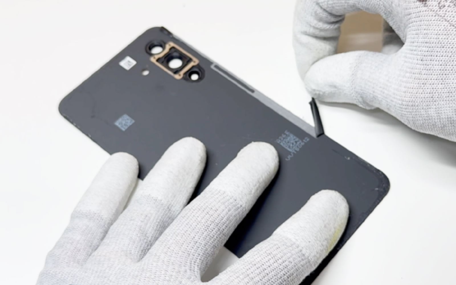 Comment changer le connecteur de charge sur Galaxy A36 (5G) photo 1