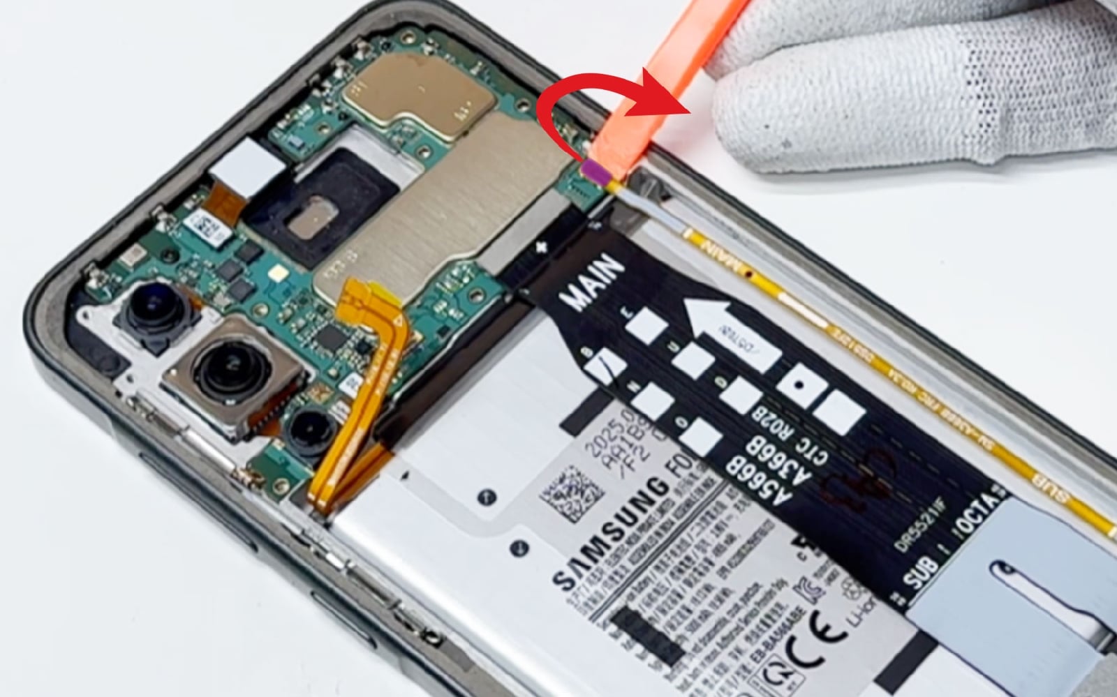 Comment changer le connecteur de charge sur Galaxy A36 (5G) photo 2