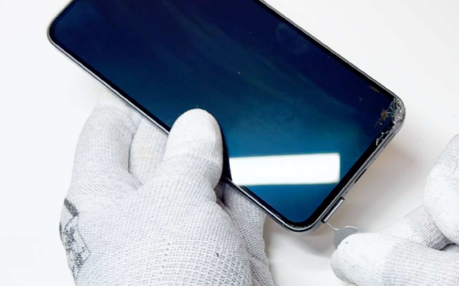 Comment changer la vitre arrière sur Galaxy A36 (5G) photo 1