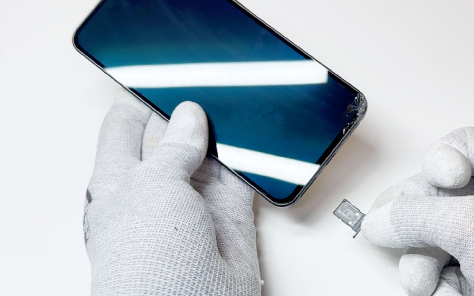 Comment changer la vitre arrière sur Galaxy A36 (5G) photo 2
