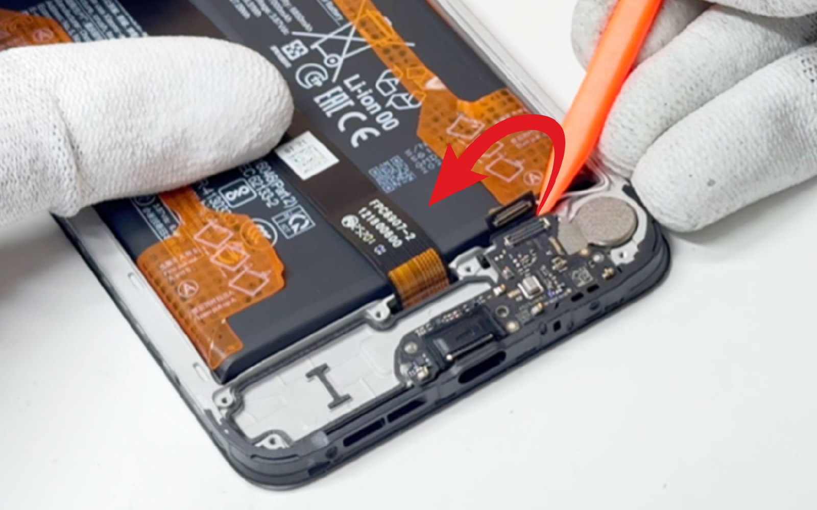 Comment changer le connecteur de charge sur Redmi 15 photo 2