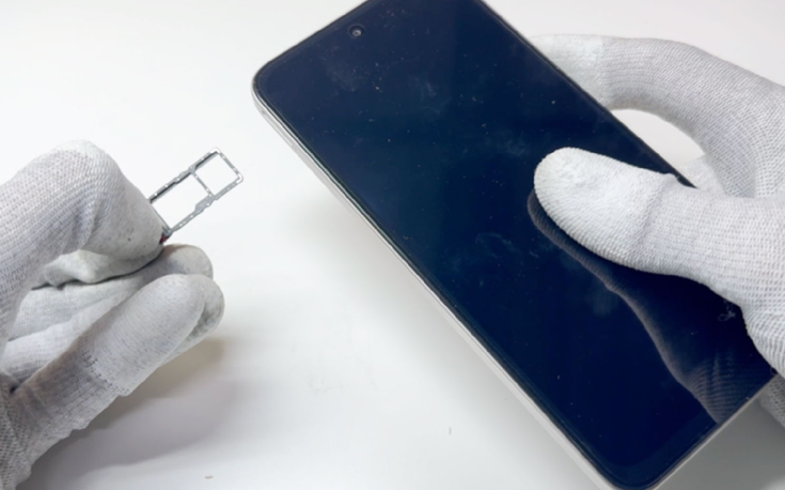 Comment changer la vitre arrière sur Redmi 15 photo 2