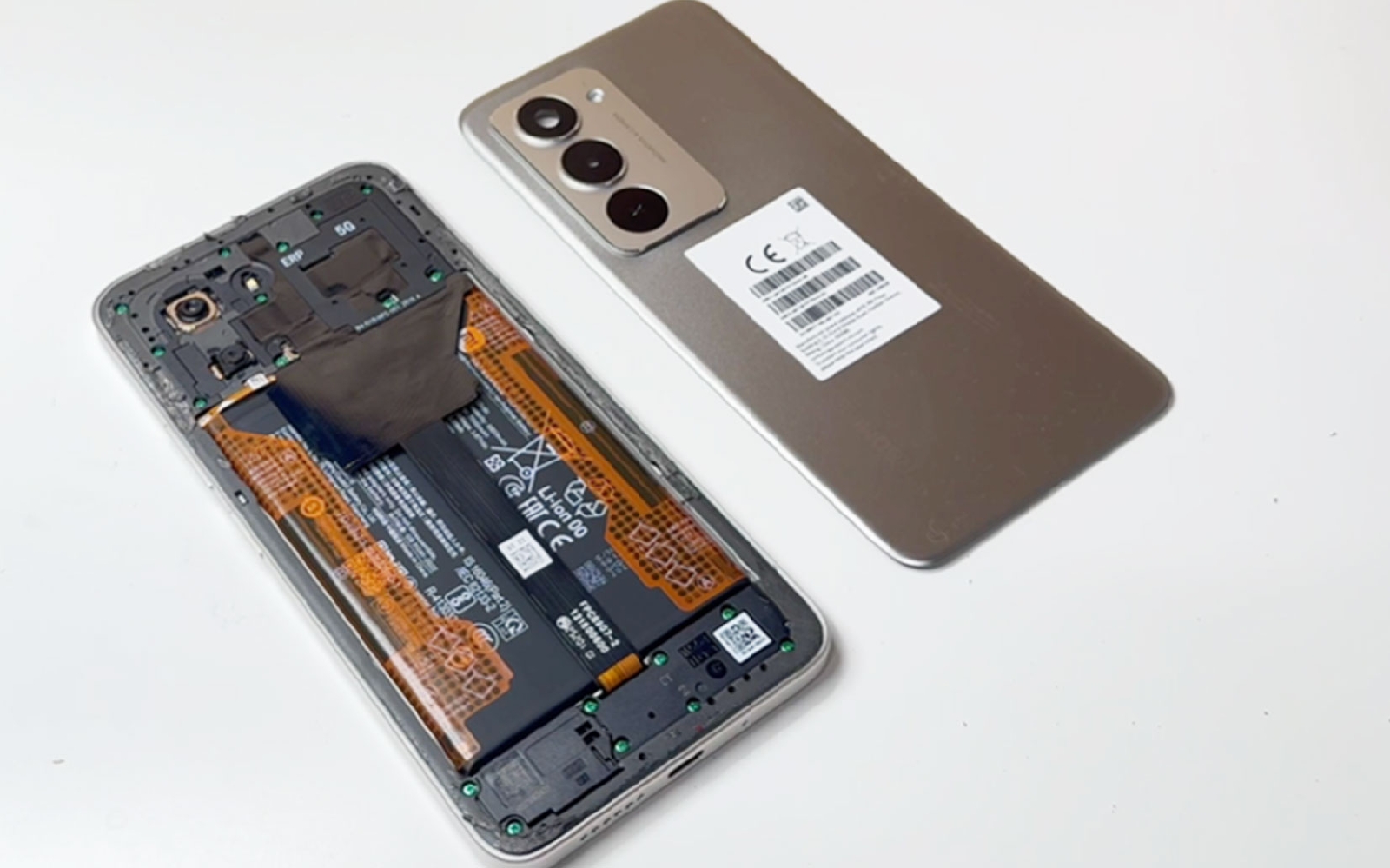 Comment changer la vitre arrière sur Redmi 15 photo 4