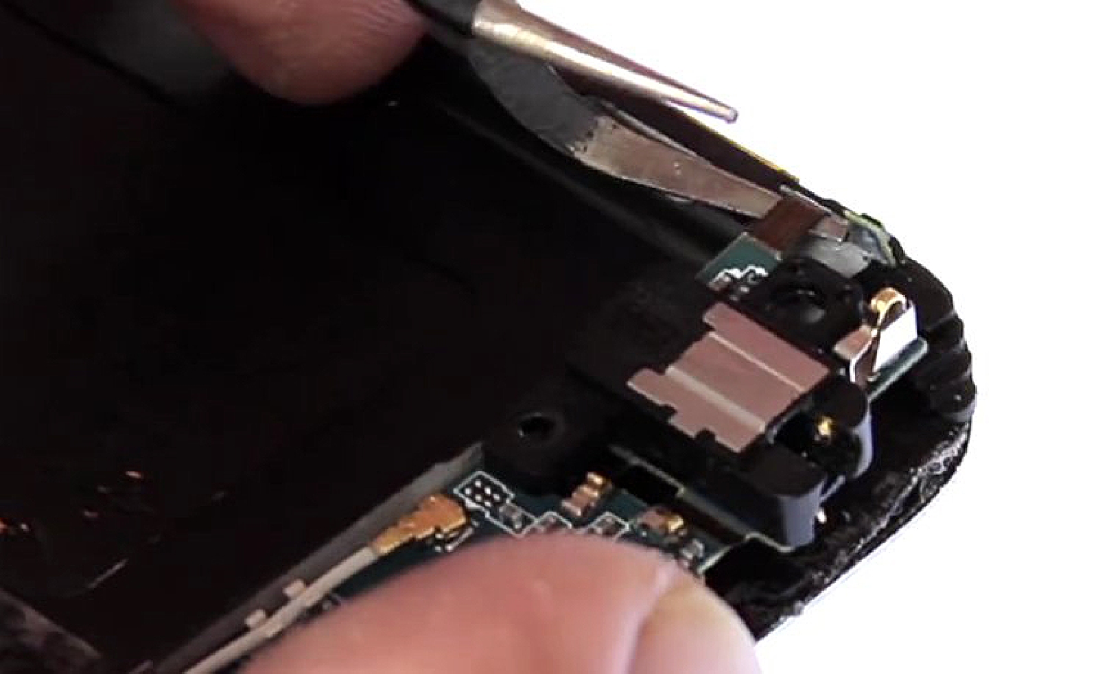 Changement d'écran (vitre+Amoled) sur Galaxy S6 Edge photo 3