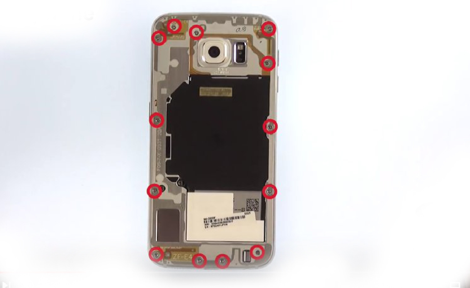 Changement de batterie sur Galaxy S6 photo 1