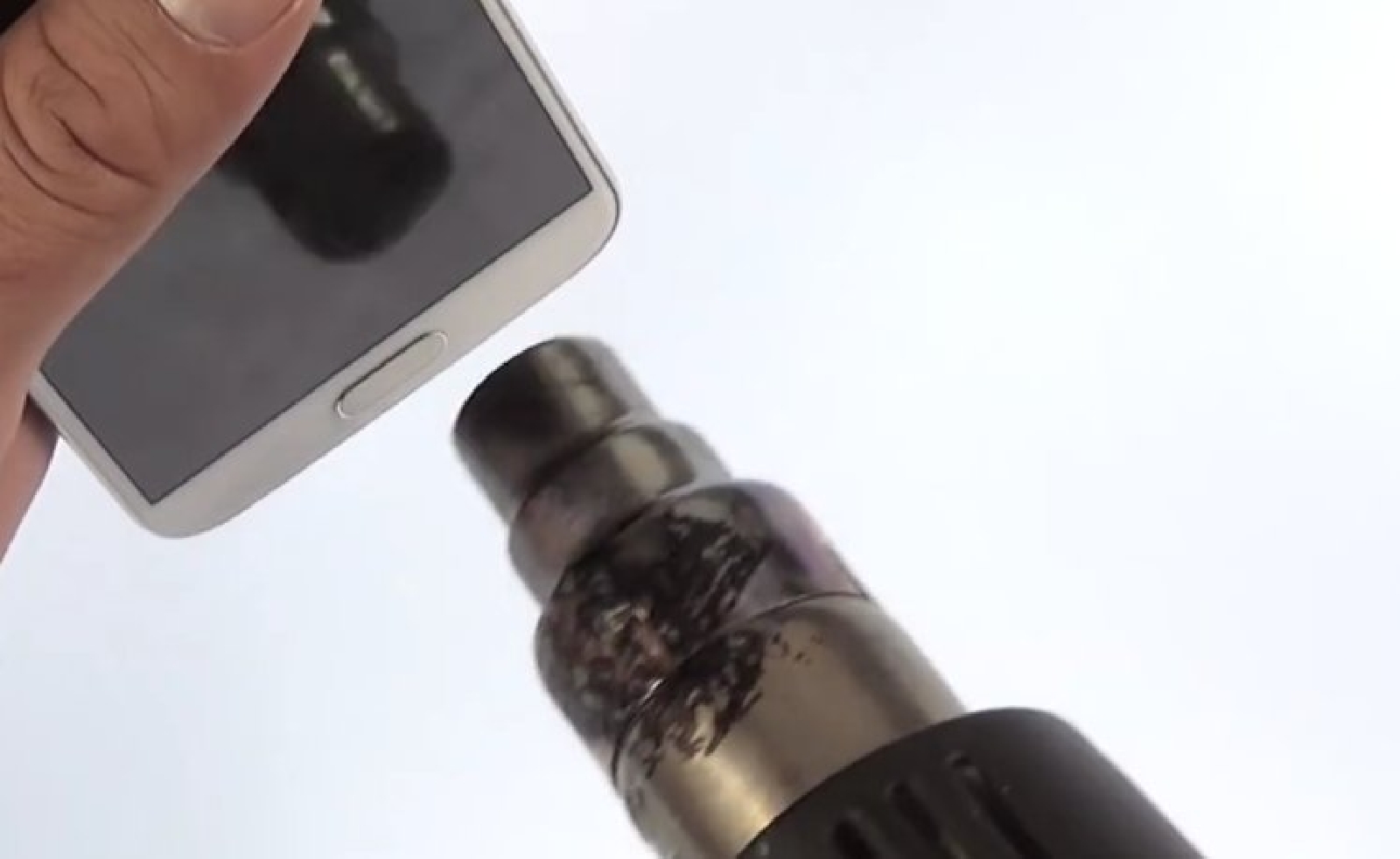 Changement de batterie sur Galaxy S6 photo 2