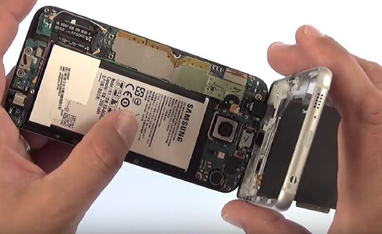 Changement de batterie sur Galaxy S6 photo 3