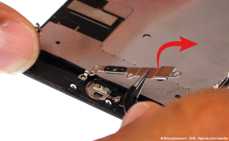 Changement d'écran (vitre+LCD) sans éléments prémontés sur iPhone 7 photo 3