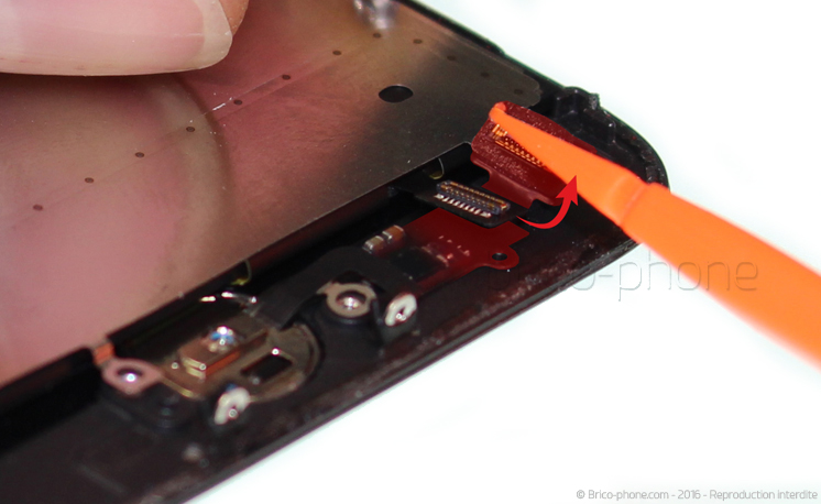 Changement d'écran (vitre+LCD) sans éléments prémontés sur iPhone 7 photo 2