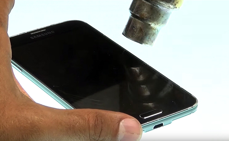 Changement d'écran (vitre+AMOLED) sur Galaxy S5 NEO photo 1