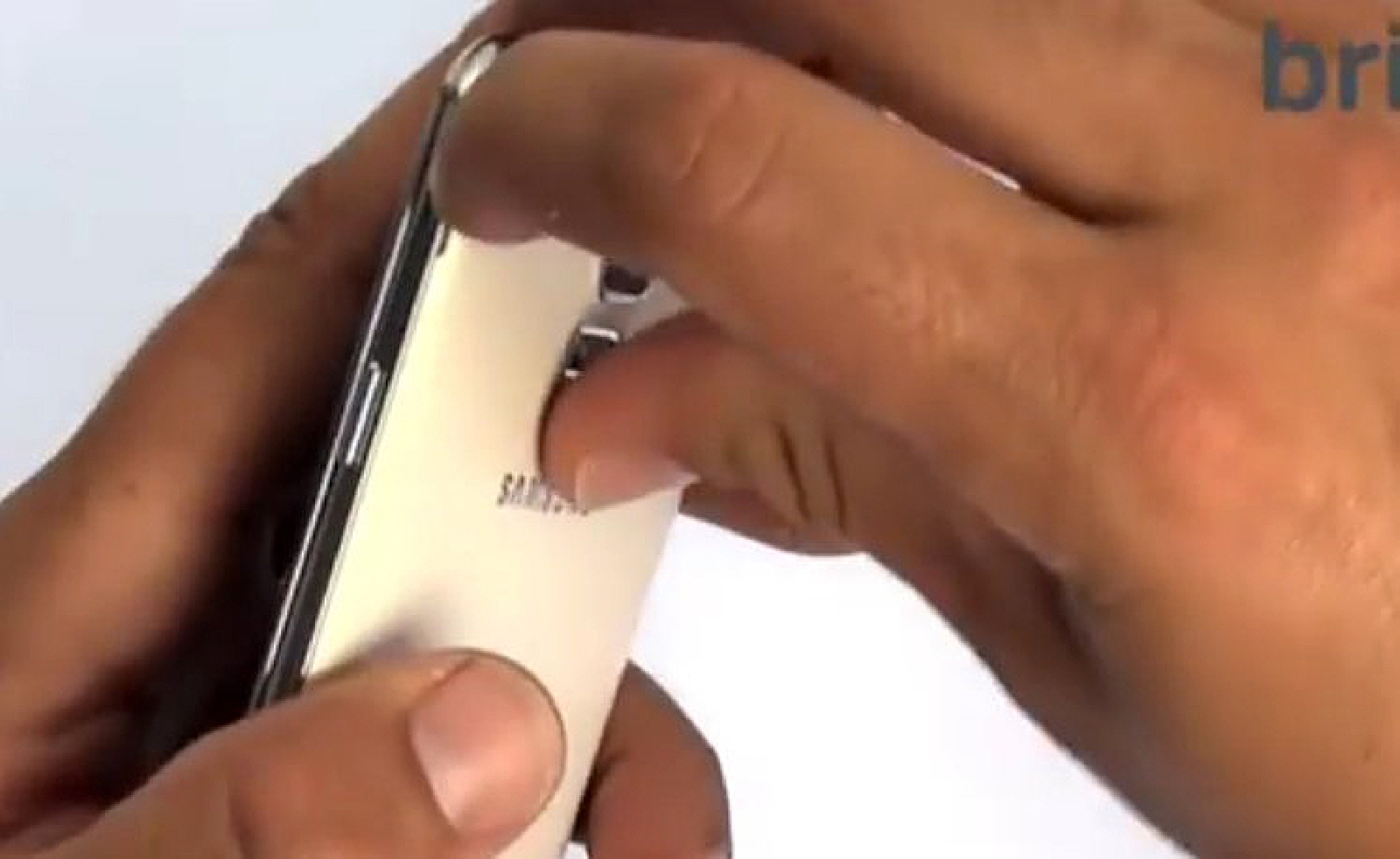 Changement d'écran (vitre+AMOLED) sur Galaxy S5 et S5 Plus photo 1