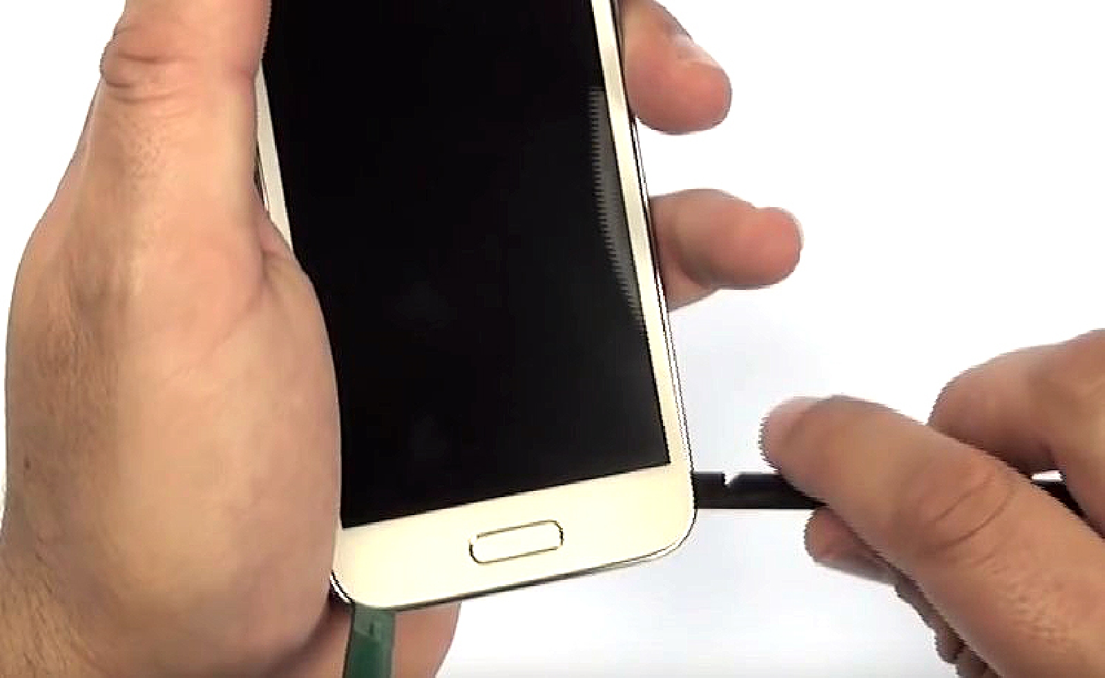 Changement d'écran (vitre+AMOLED) sur Galaxy S5 Mini photo 1