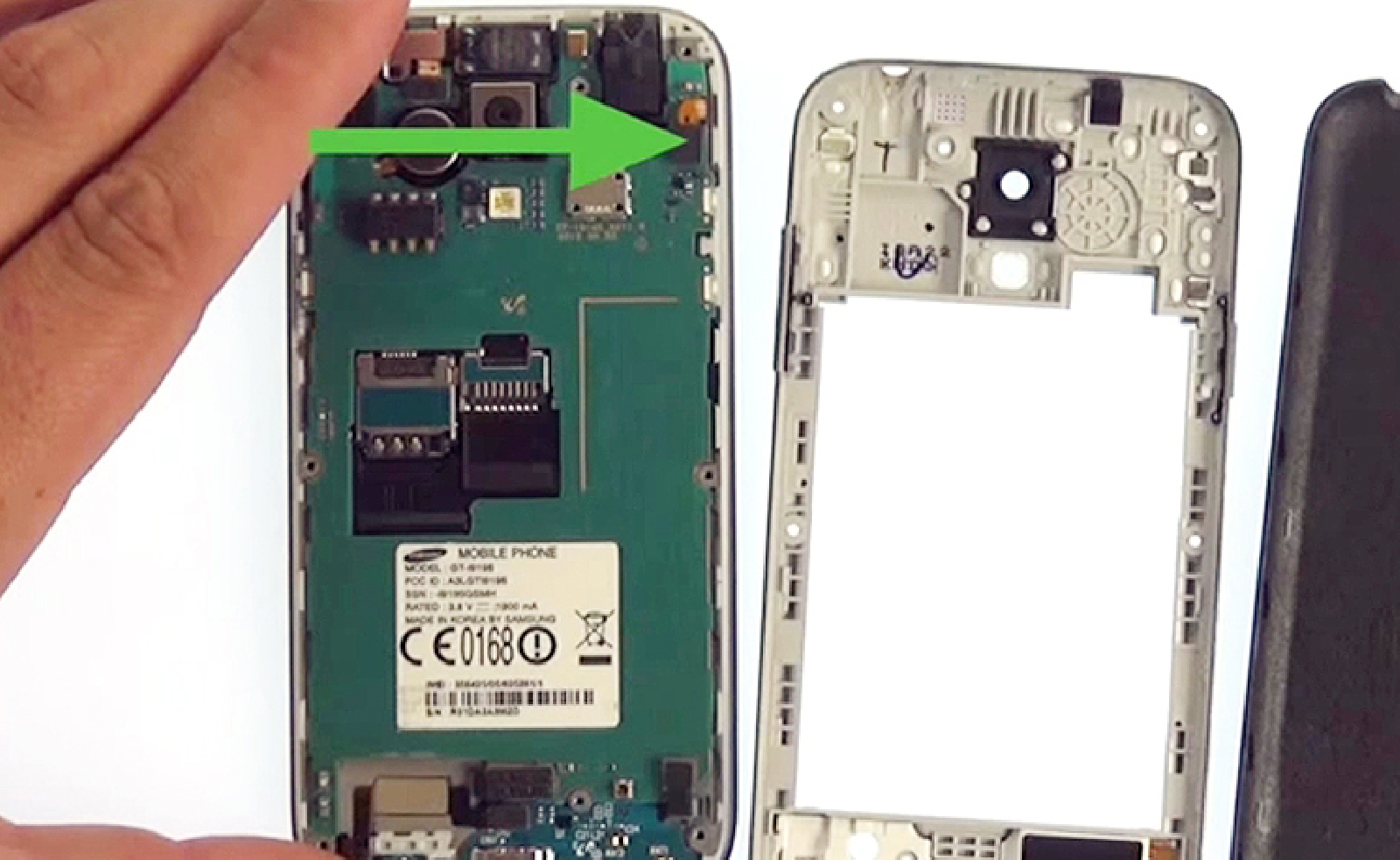 Changement d'écran (vitre+AMOLED) sur Galaxy S4 Mini photo 1
