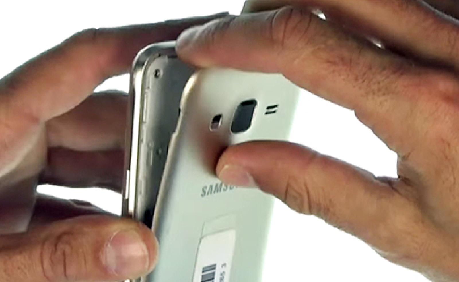 Changement d'écran (vitre+AMOLED) sur Galaxy J3 2016 photo 2