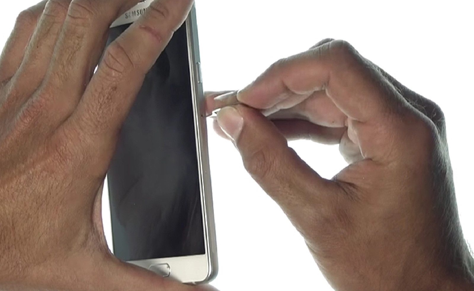 Changement d'écran (vitre+Amoled) sur Galaxy A5 2016 photo 2