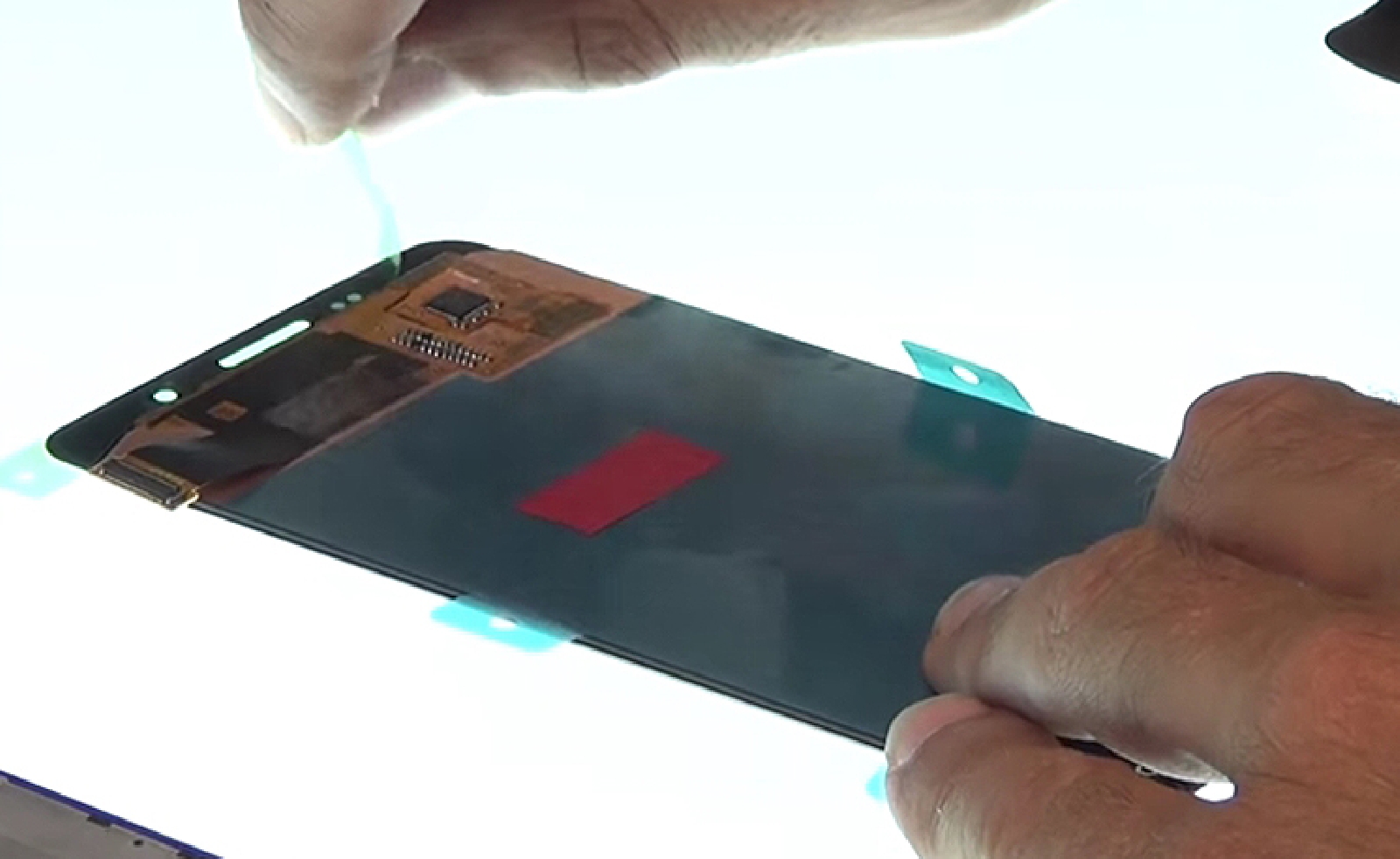 Changement d'écran (vitre+Amoled) sur Galaxy A5 2016 photo 2