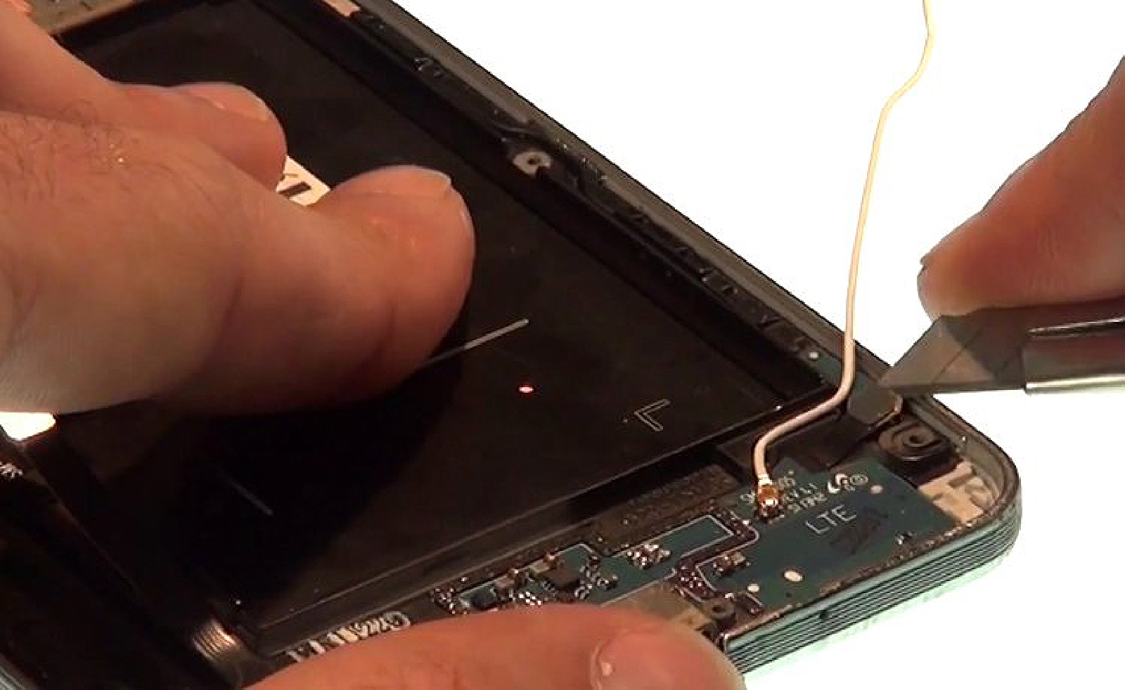 Changement d'écran (vitre+AMOLED) sur Galaxy Note 3 photo 1