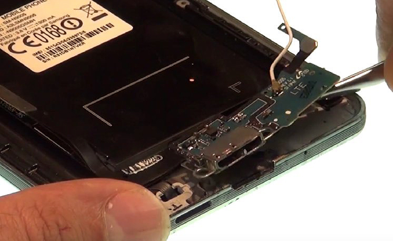 Changement d'écran (vitre+AMOLED) sur Galaxy Note 3 photo 2