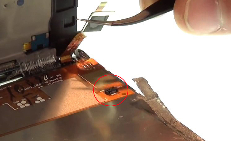 Changement de vitre tactile sur Galaxy Xcover 4 photo 1