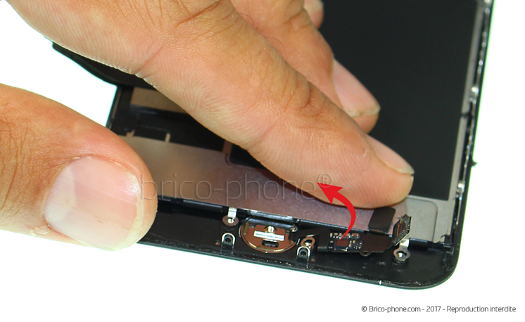 Changement d'écran complet pré-monté (châssis+vitre+LCD) sur iPhone 8 photo 4