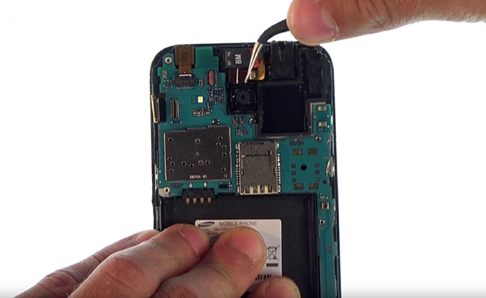 Changement d'écran (vitre+LCD) sur Galaxy Core Prime photo 4