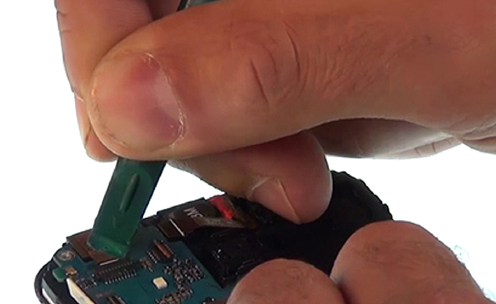 Changement d'écran (vitre+LCD) sur Galaxy Core Prime photo 2