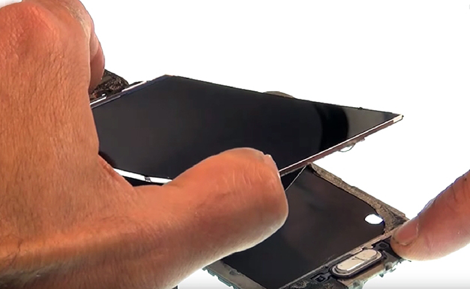 Changement d'écran (vitre+LCD) sur Galaxy Core Prime photo 3