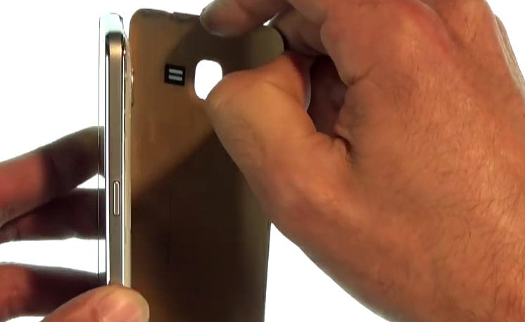 Changement de vitre tactile sur Galaxy Grand Prime photo 1