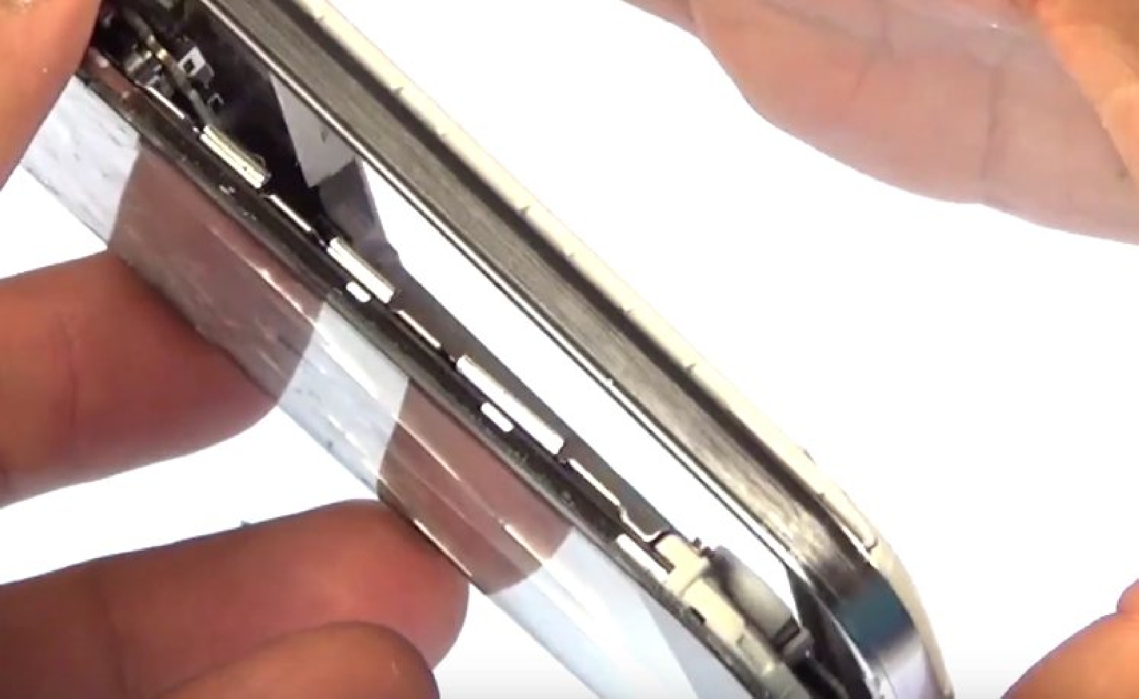 Changement de vitre tactile sur Galaxy Core Plus photo 4