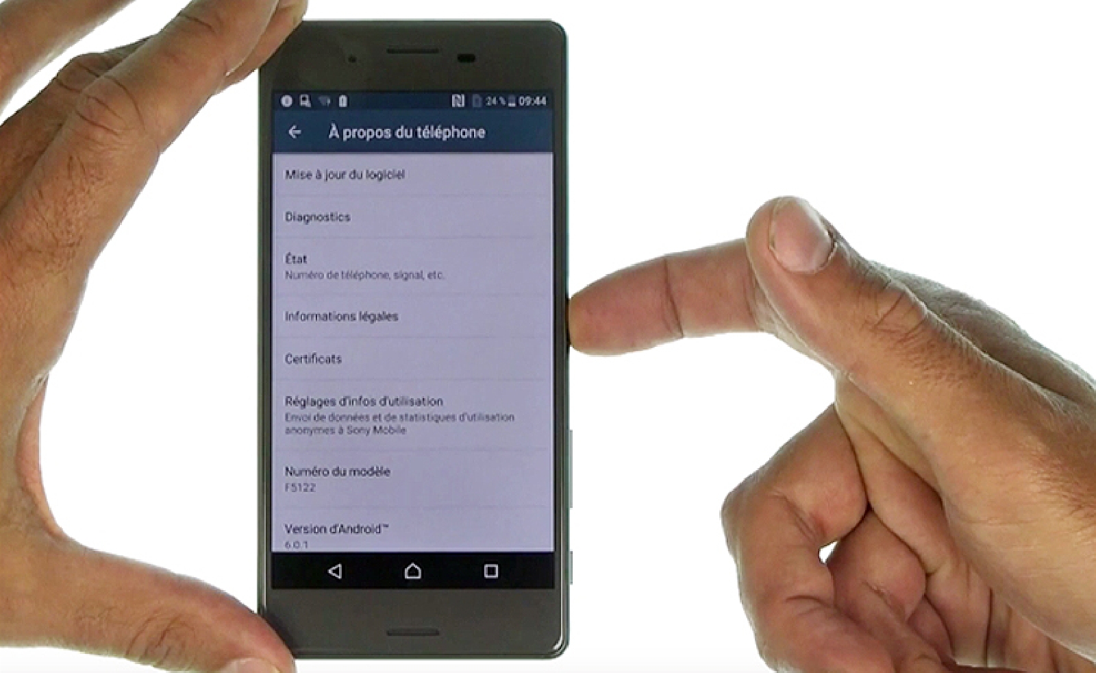 Changement d'écran (vitre+châssis+LCD) sur Xperia X - X Dual photo 2