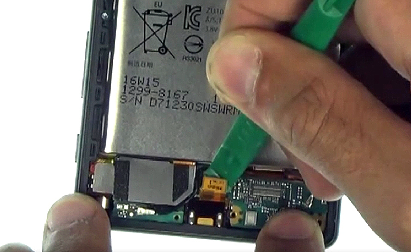 Changement d'écran (vitre+châssis+LCD) sur Xperia X - X Dual photo 4