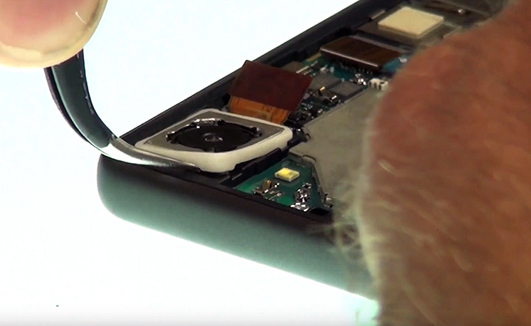 Changement de battterie sur Xperia X - X Dual photo 1