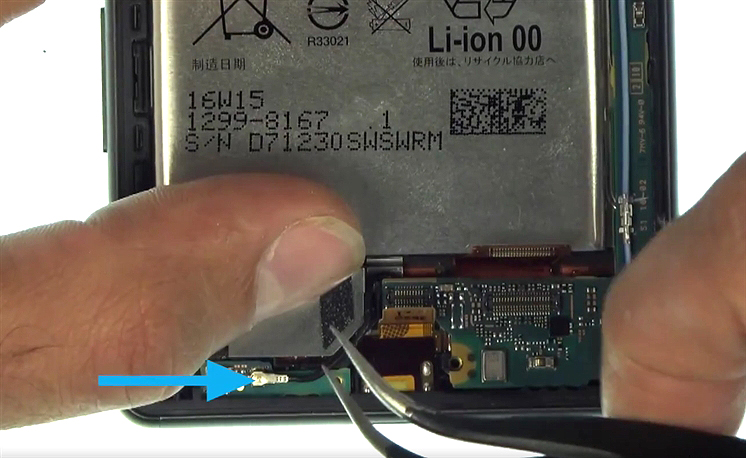 Changement de battterie sur Xperia X - X Dual photo 1