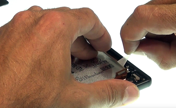 Changement de battterie sur Xperia X - X Dual photo 1