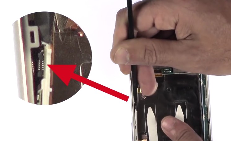 Changement d'écran (vitre+châssis+LCD) sur Xperia Z5 photo 1