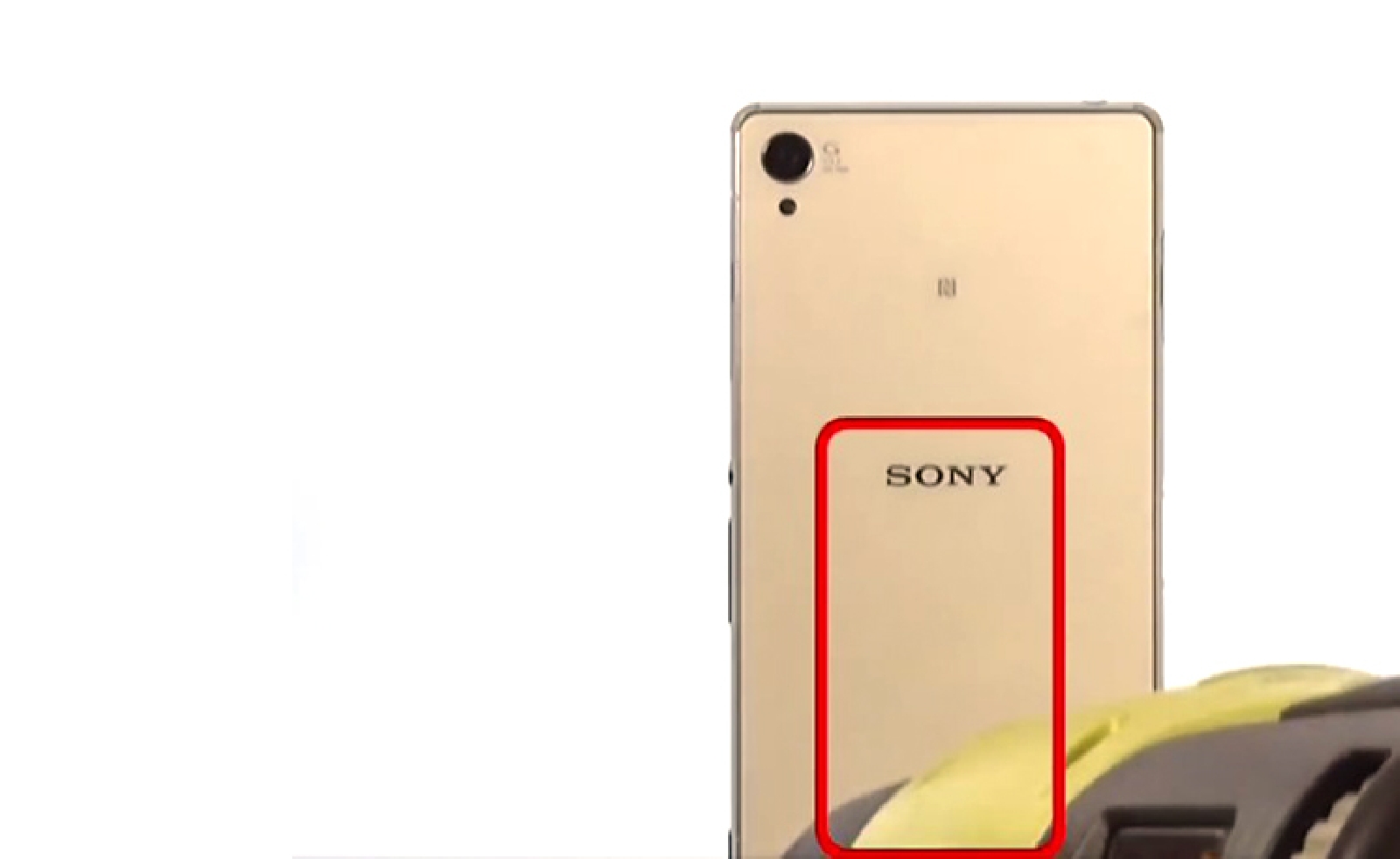 Changement de batterie sur Xperia Z3 photo 2