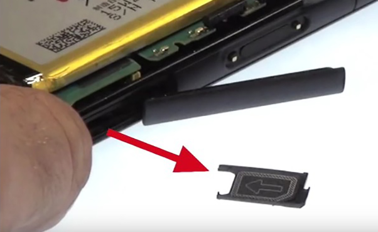 Changement de batterie sur Xperia Z3 Compact photo 1