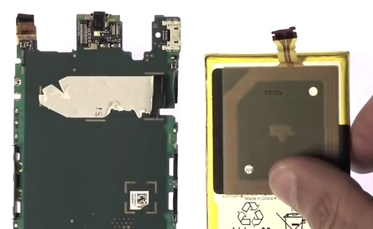 Changement de batterie sur Xperia Z3 Compact photo 1