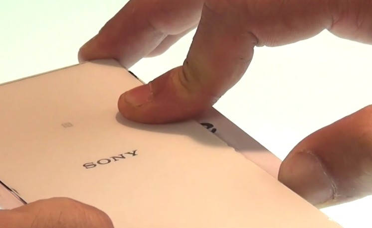 Changement de vitre arrière sur Xperia Z2 photo 1
