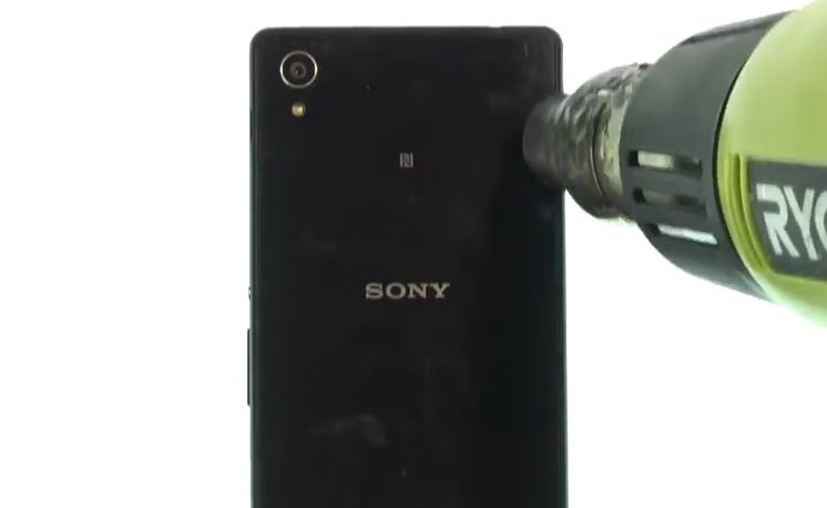 Changement d'écran (vitre+LCD) sur Xperia M4 Aqua photo 1