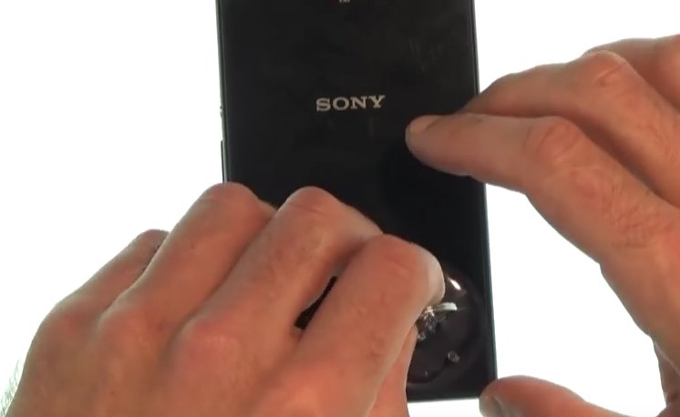 Changement d'écran (vitre+LCD) sur Xperia M4 Aqua photo 1