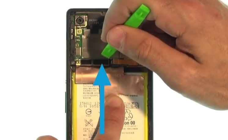 Changement d'écran (vitre+LCD) sur Xperia M4 Aqua photo 1