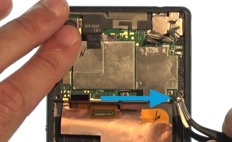 Changement d'écran (vitre+LCD) sur Xperia M4 Aqua photo 1