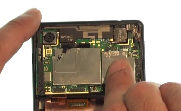 Changement d'écran (vitre+LCD) sur Xperia M4 Aqua photo 1