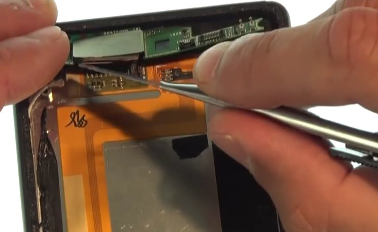 Changement d'écran (vitre+LCD) sur Xperia M4 Aqua photo 1