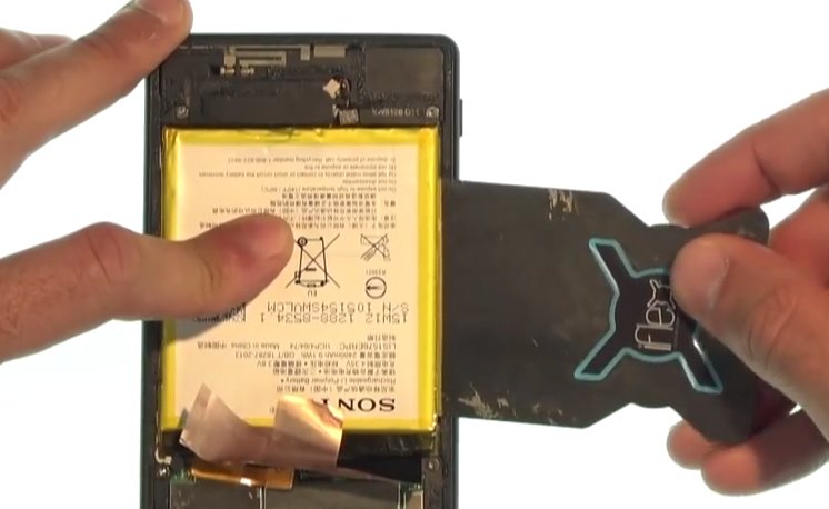 Changement de batterie sur Xperia M4 Aqua photo 2