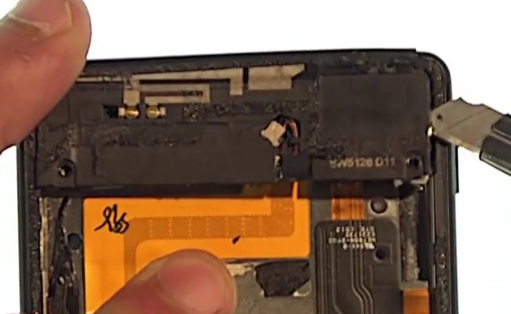 Changement de vitre arrière sur Xperia M4 Aqua photo 1